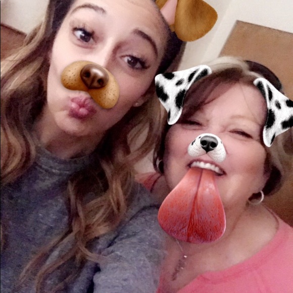 Meet your Posher, Ashlee - Picture 6 of 7